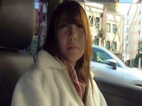 中出しするだけの簡単なお仕事 空いた時間にP活中出しガールズバー店員 つかさ(24) サンプル動画サムネイル